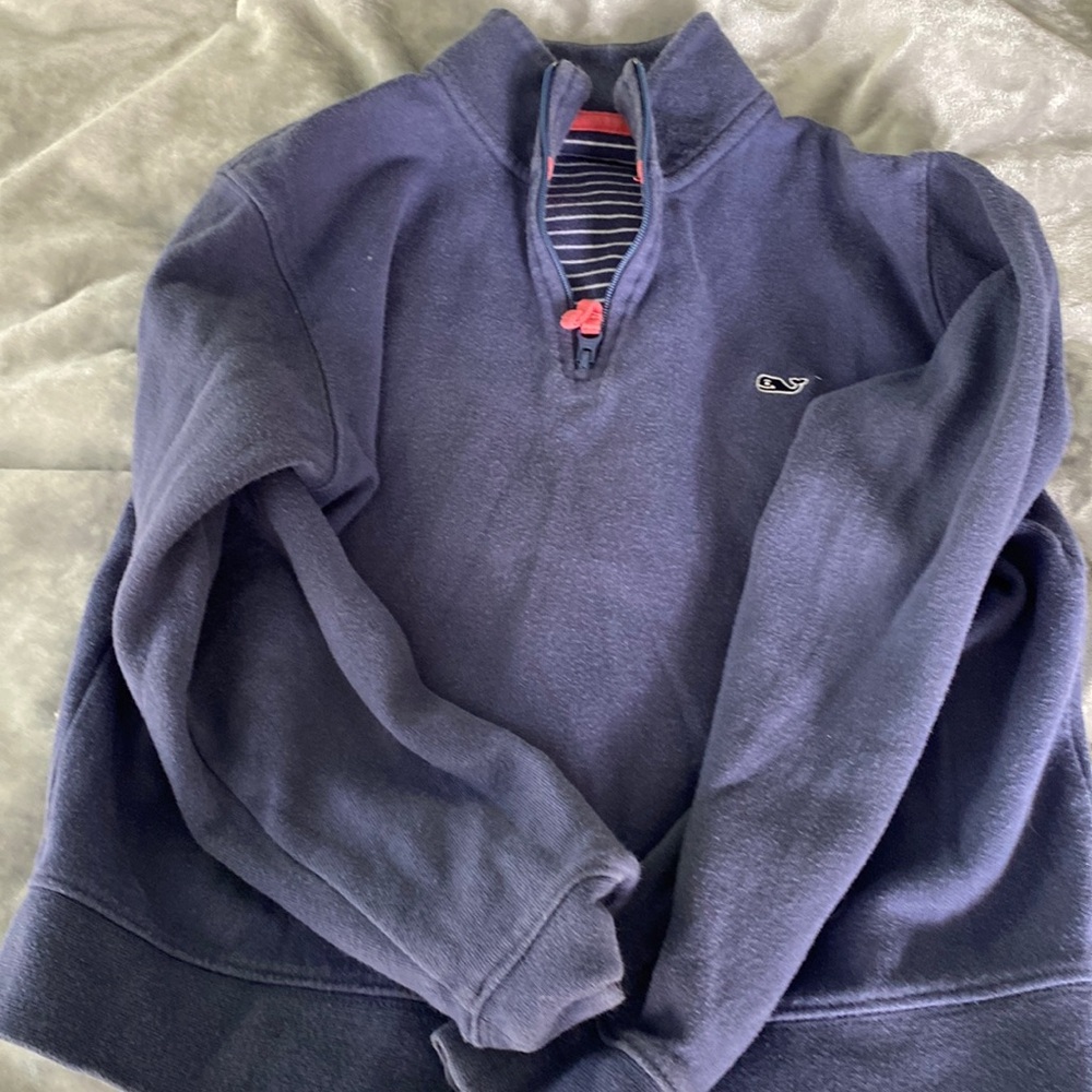 Boy’s sweatshirt pullover